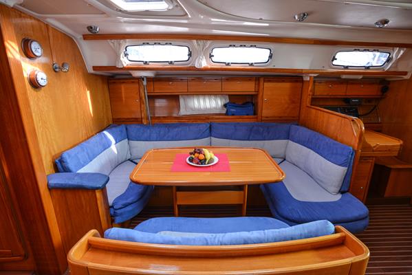 Bavaria 46 Cruiser — photo 11