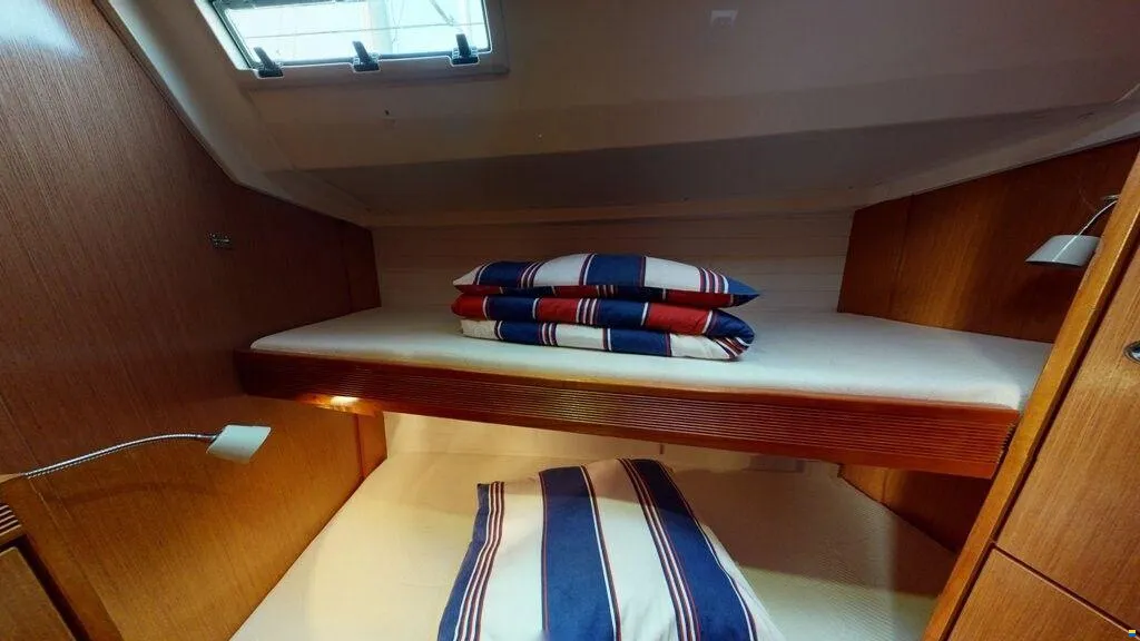 Bavaria Cruiser 50 — photo 23
