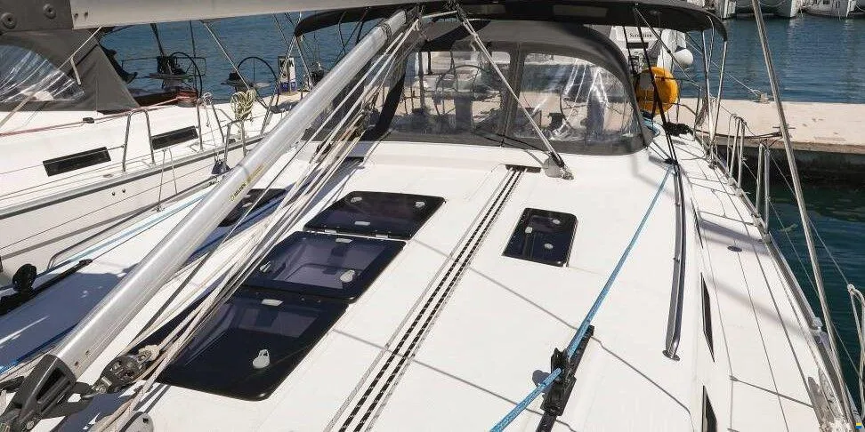 Bavaria Cruiser 45 - 4 cab. — photo 28