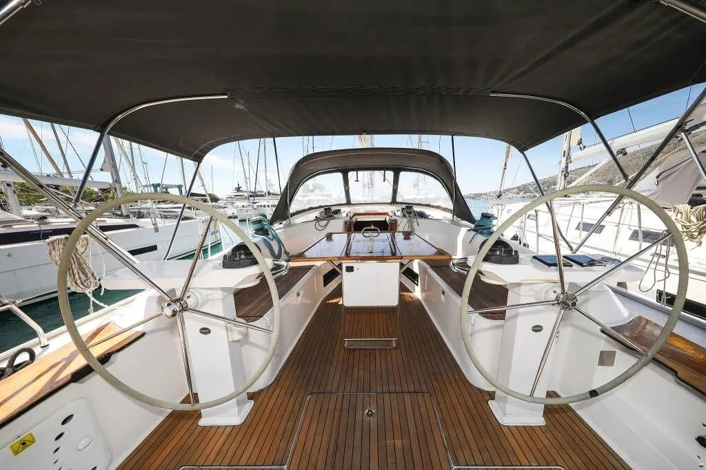 Bavaria Cruiser 45 - 4 cab. — photo 31