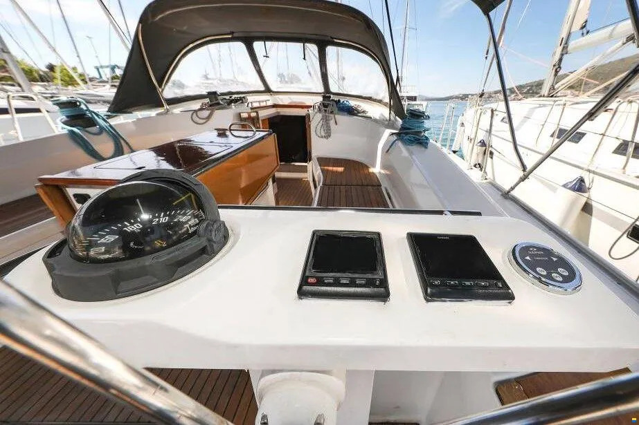 Bavaria Cruiser 45 - 4 cab. — photo 36