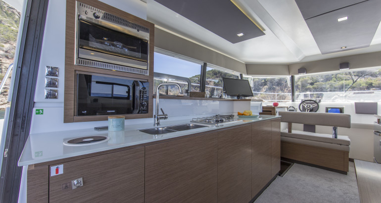 Fountaine Pajot MY 37 — photo 17