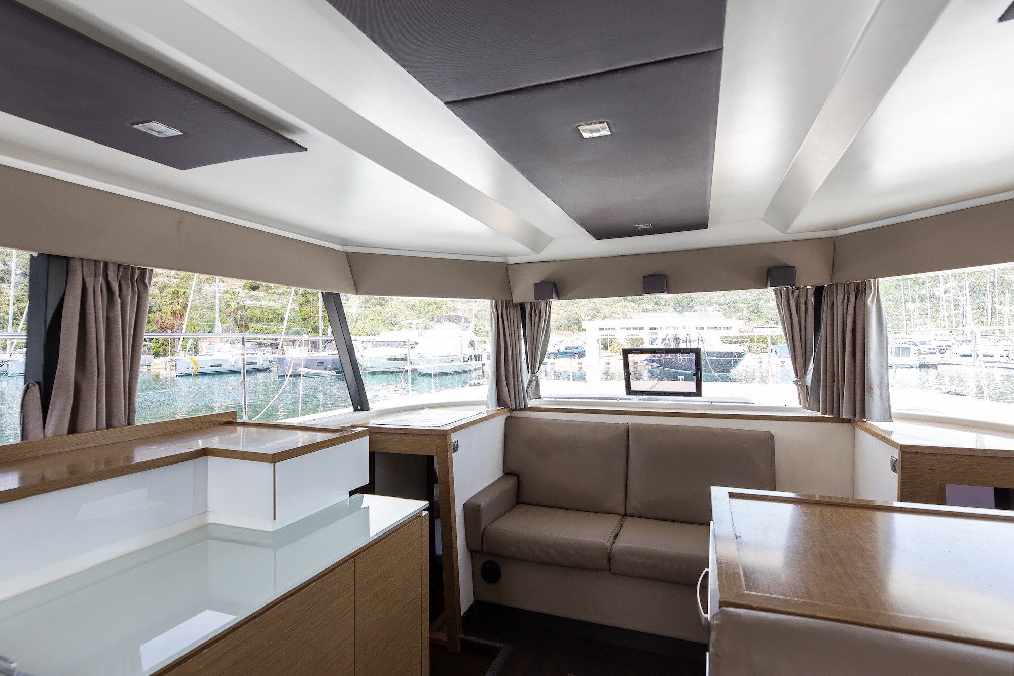 Fountaine Pajot MY 37 — photo 21
