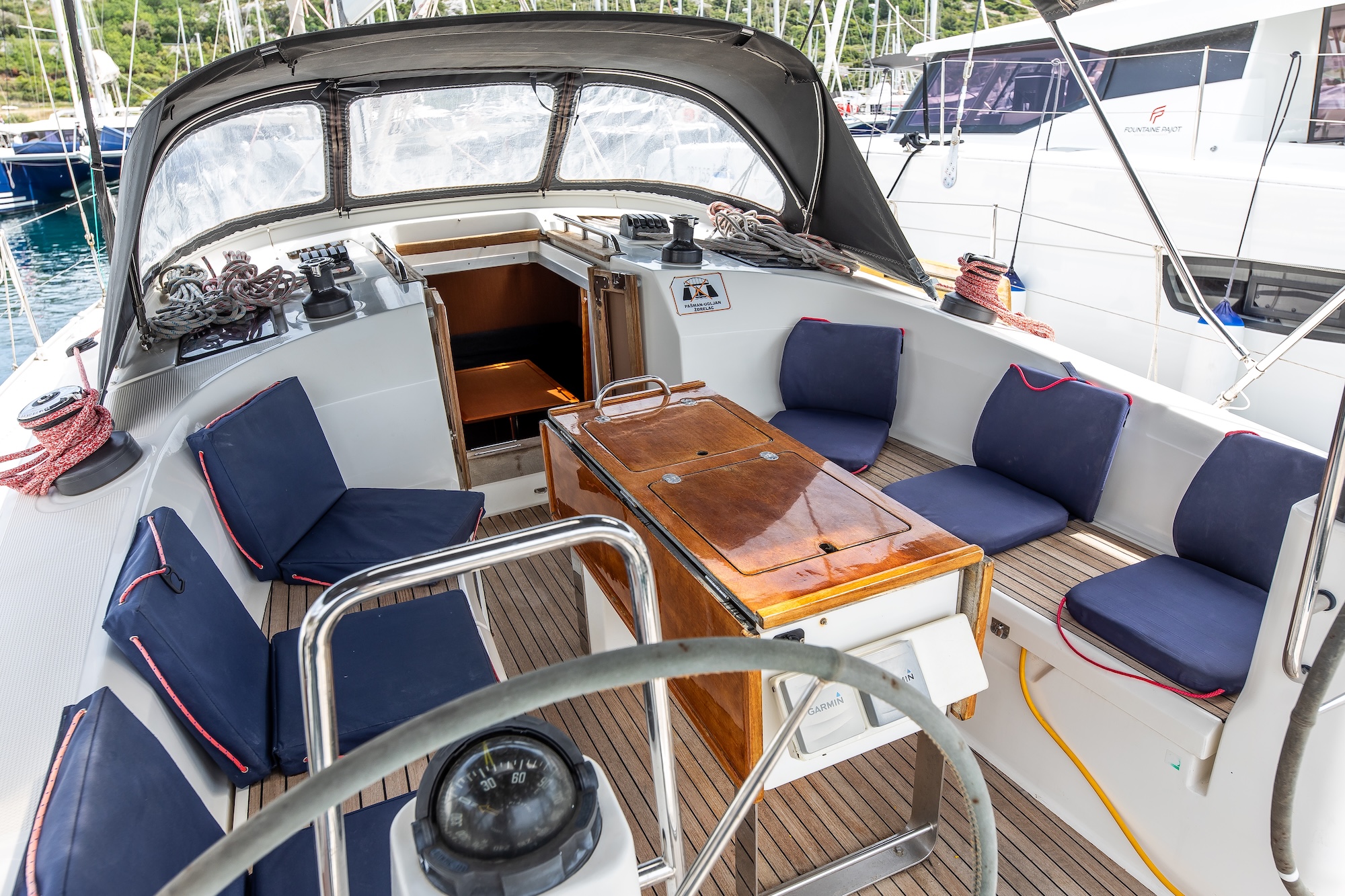 Bavaria Cruiser 40 — photo 4