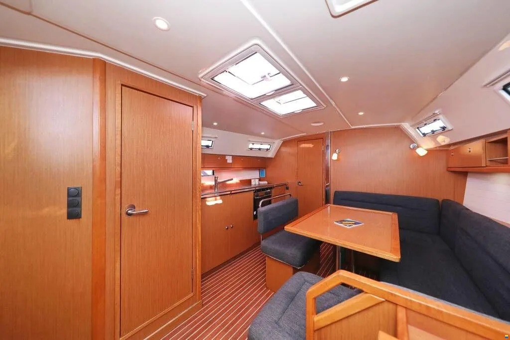 Bavaria Cruiser 40 — photo 19