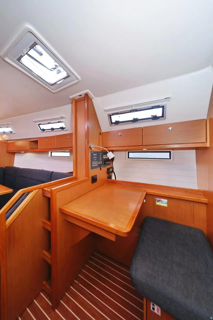 Bavaria Cruiser 40 — photo 21
