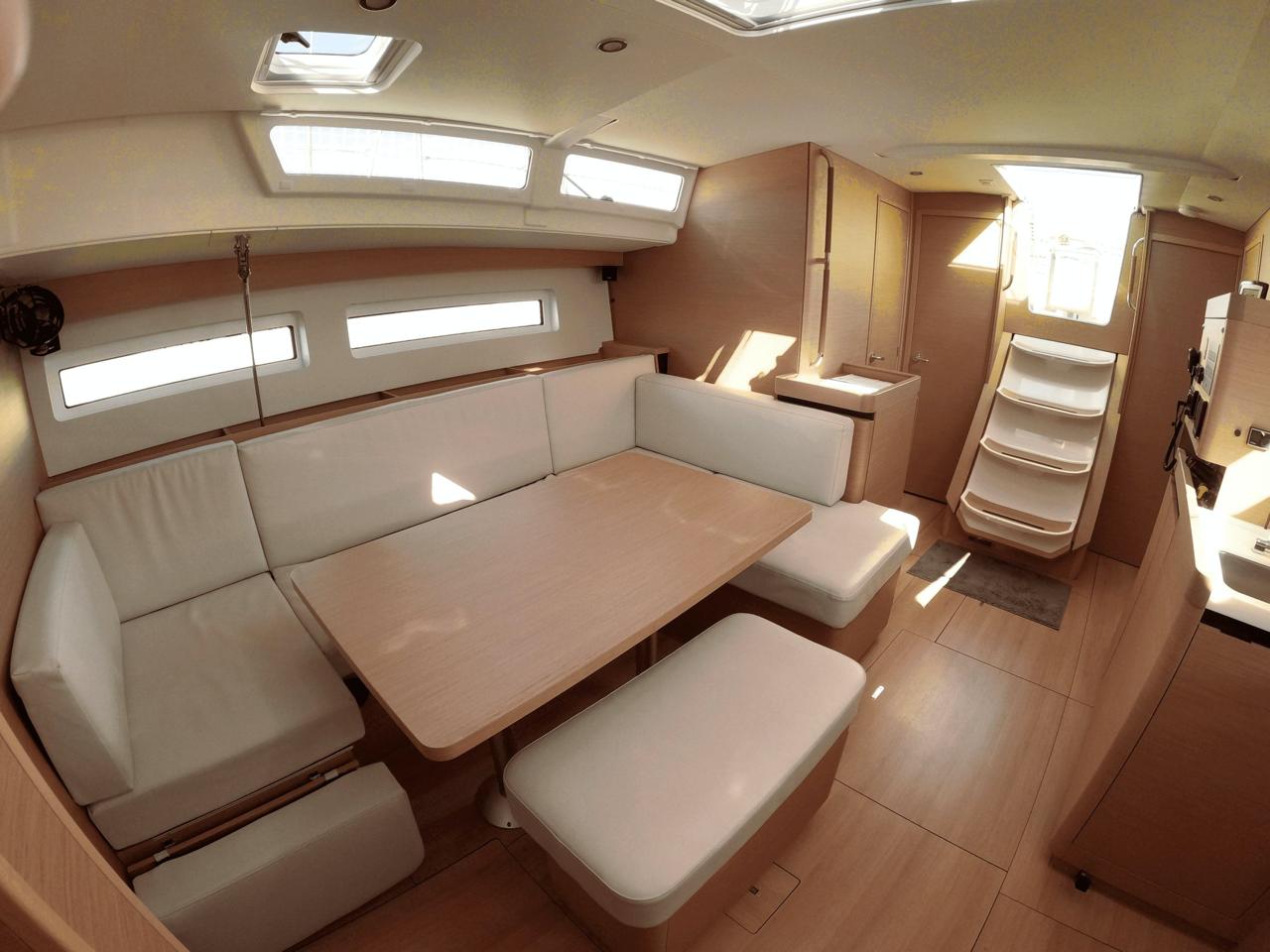 Sun Odyssey 490 - 4 + 1 cab. — photo 11