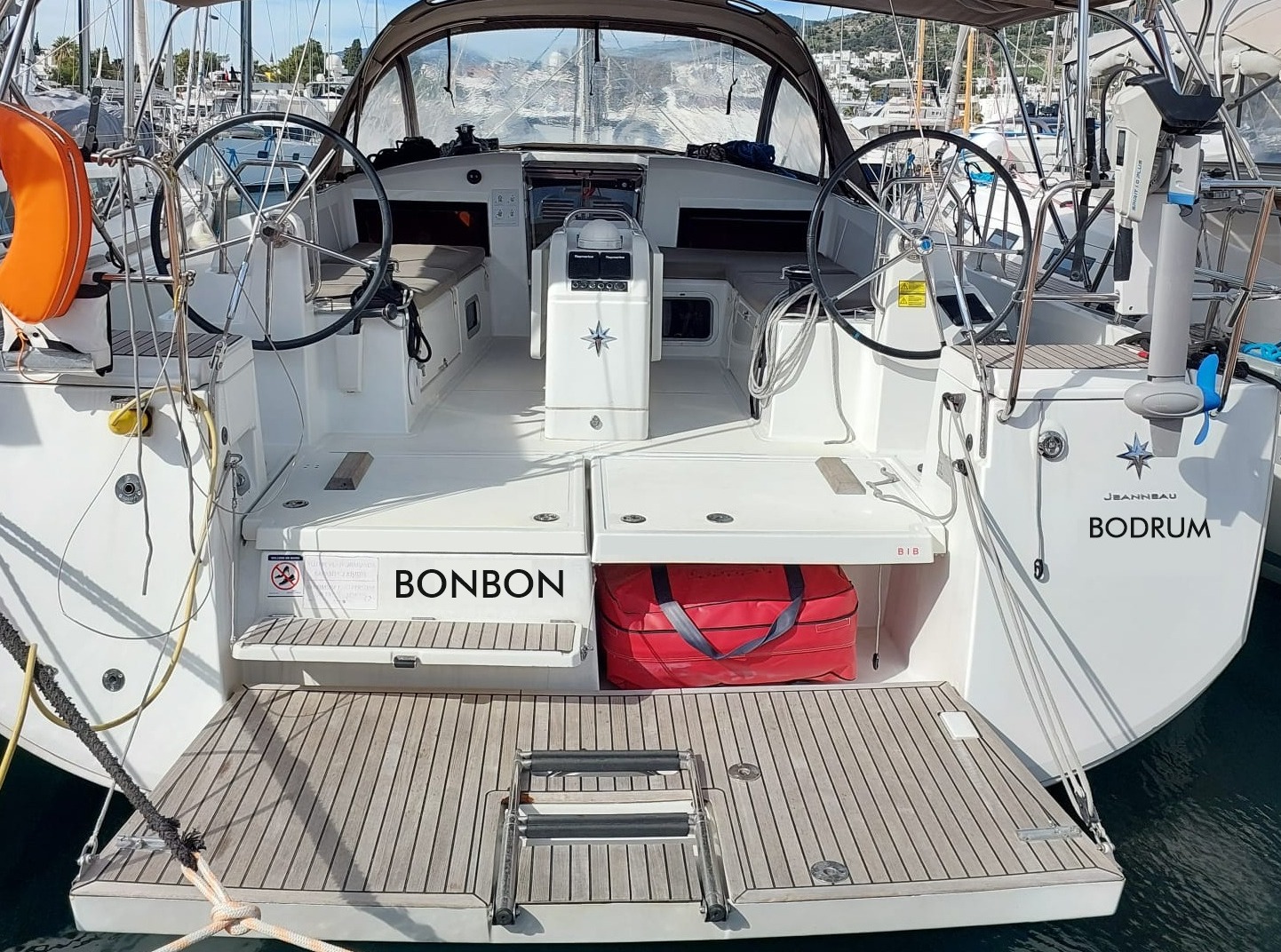Sun Odyssey 440 - 4 cab. — photo 5
