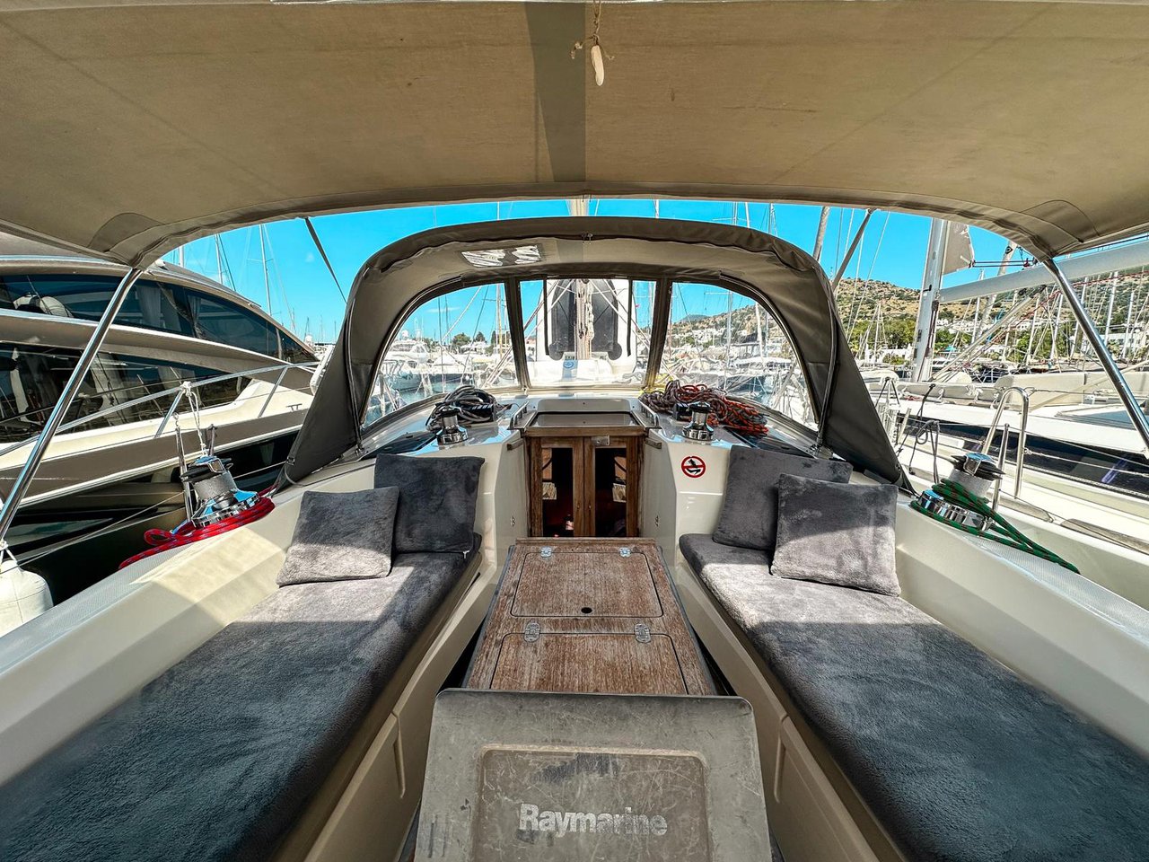 Bavaria Cruiser 40 — photo 5