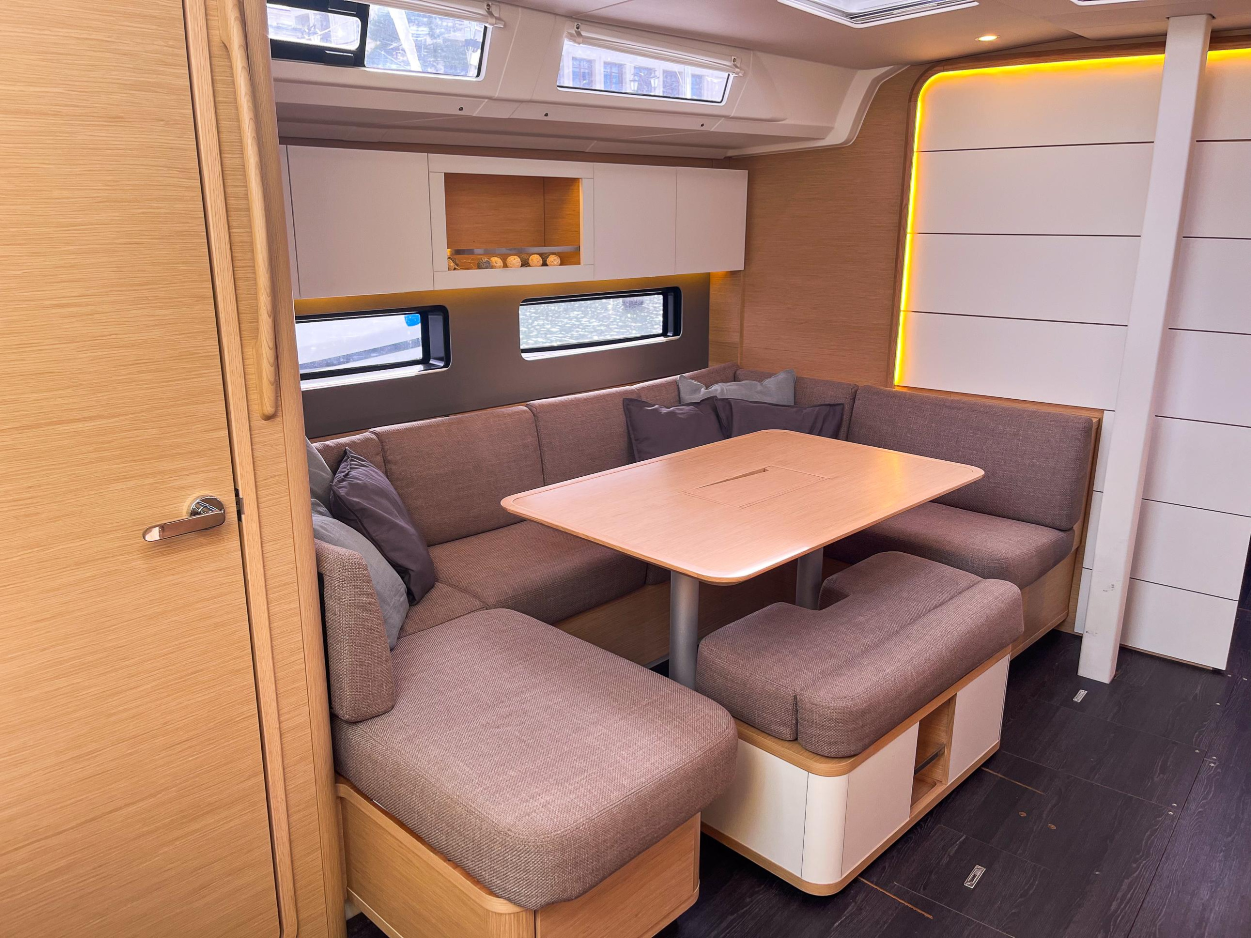 Dufour 41 - 3 cab. — photo 7