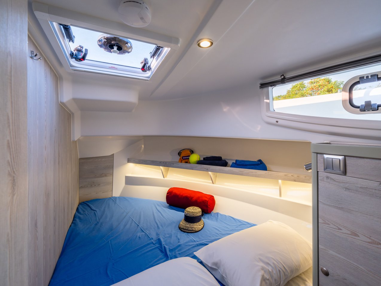 Poseidon 45 — photo 18