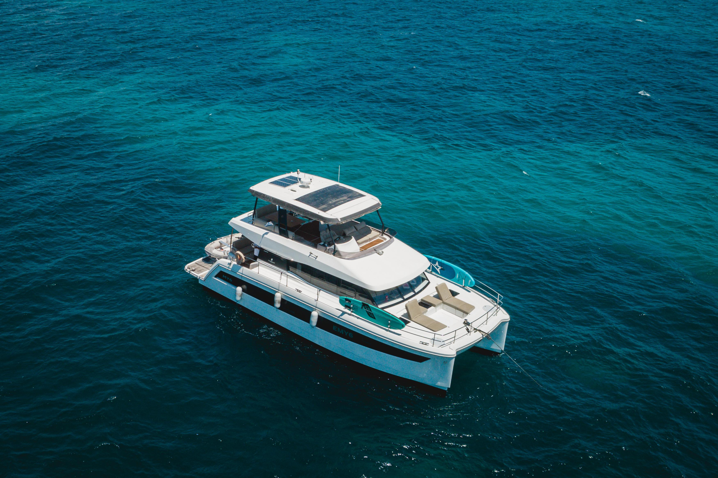 Fountaine Pajot MY6 — photo 1