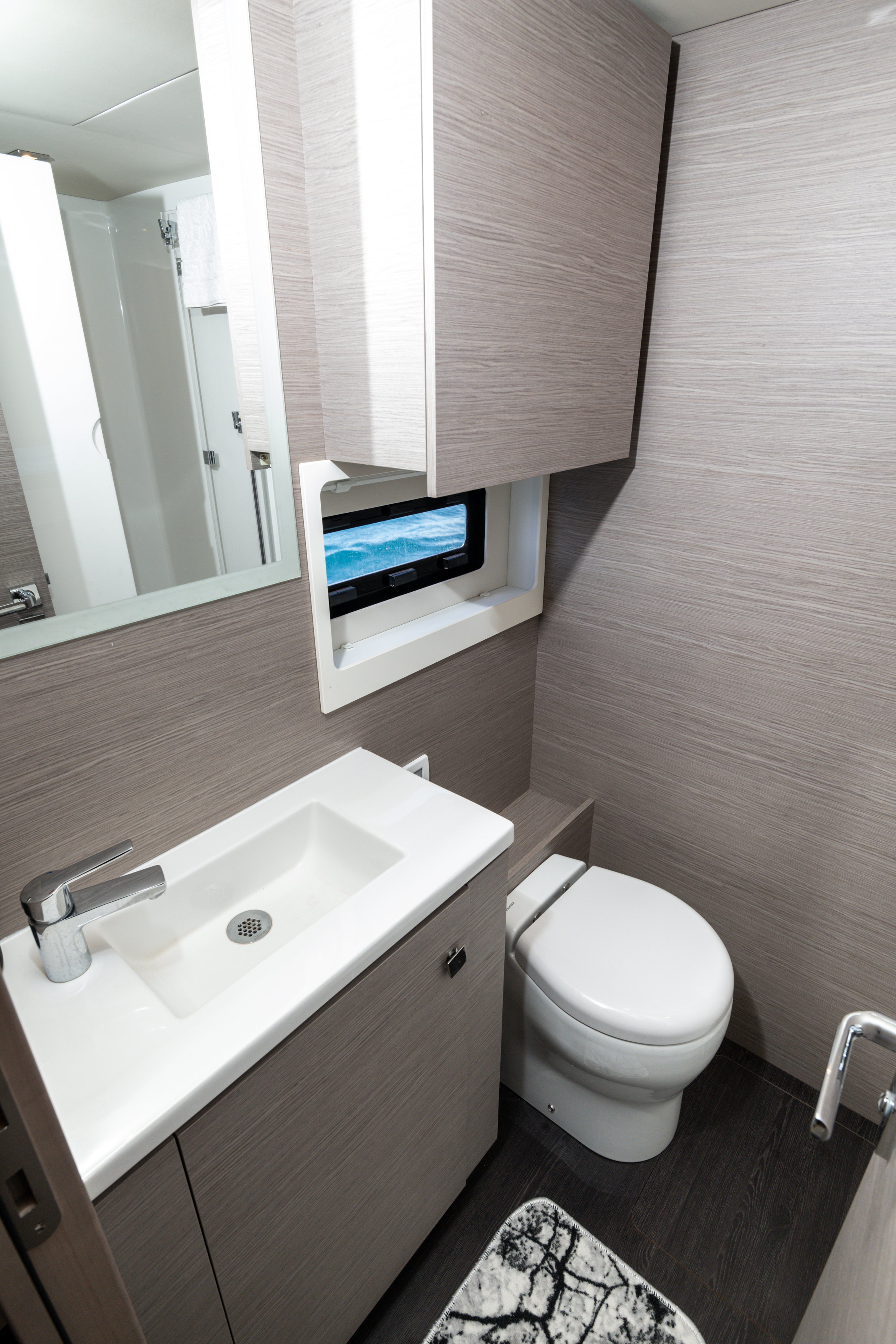 Fountaine Pajot MY6 — photo 21