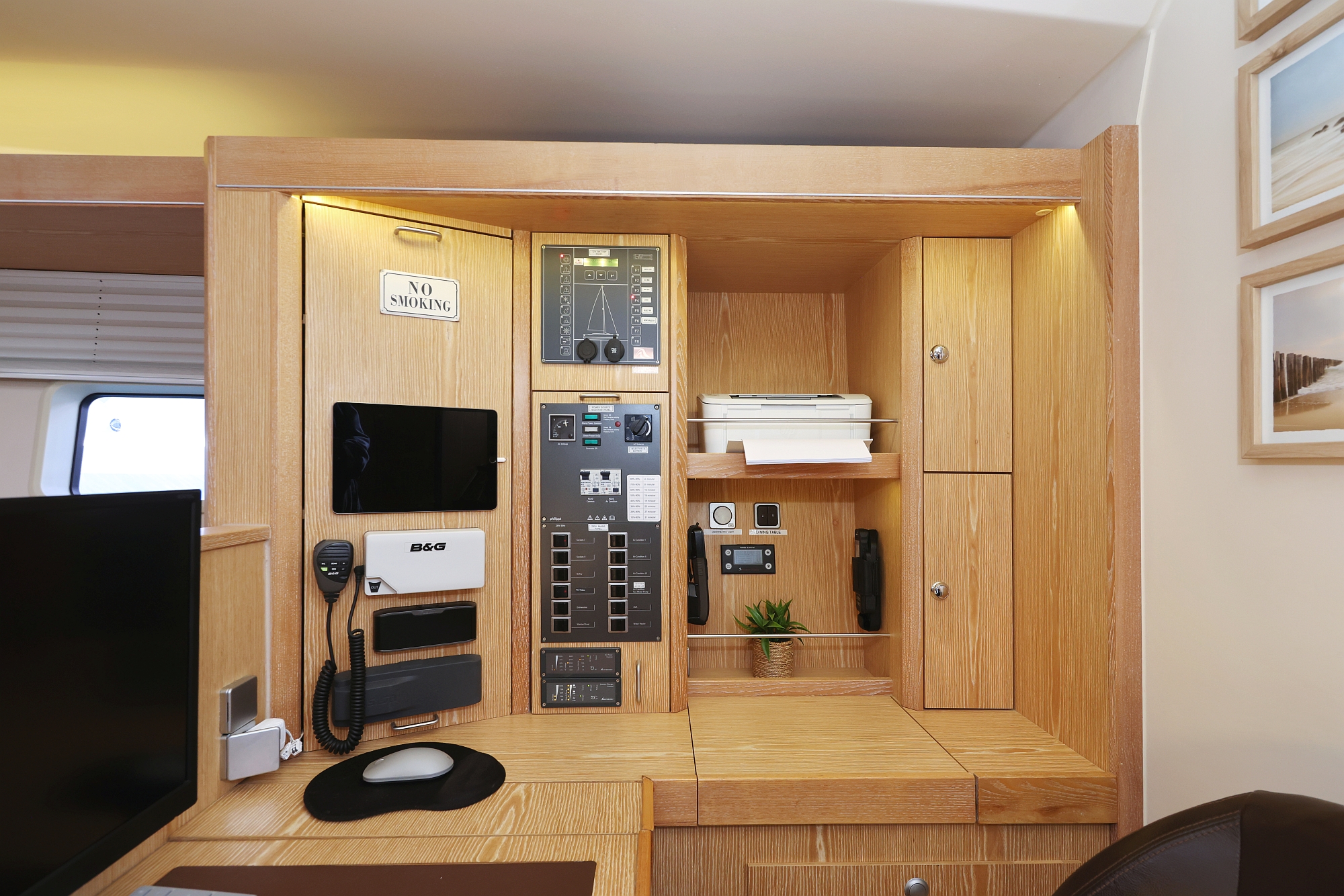 Hanse 575 - 5 + 1 cab. — photo 27