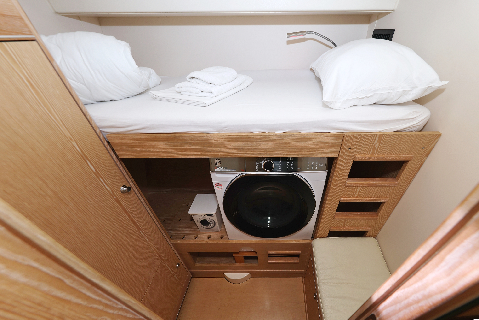 Hanse 575 - 5 + 1 cab. — photo 40