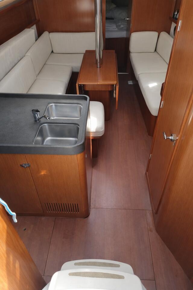 Oceanis 34 — photo 5