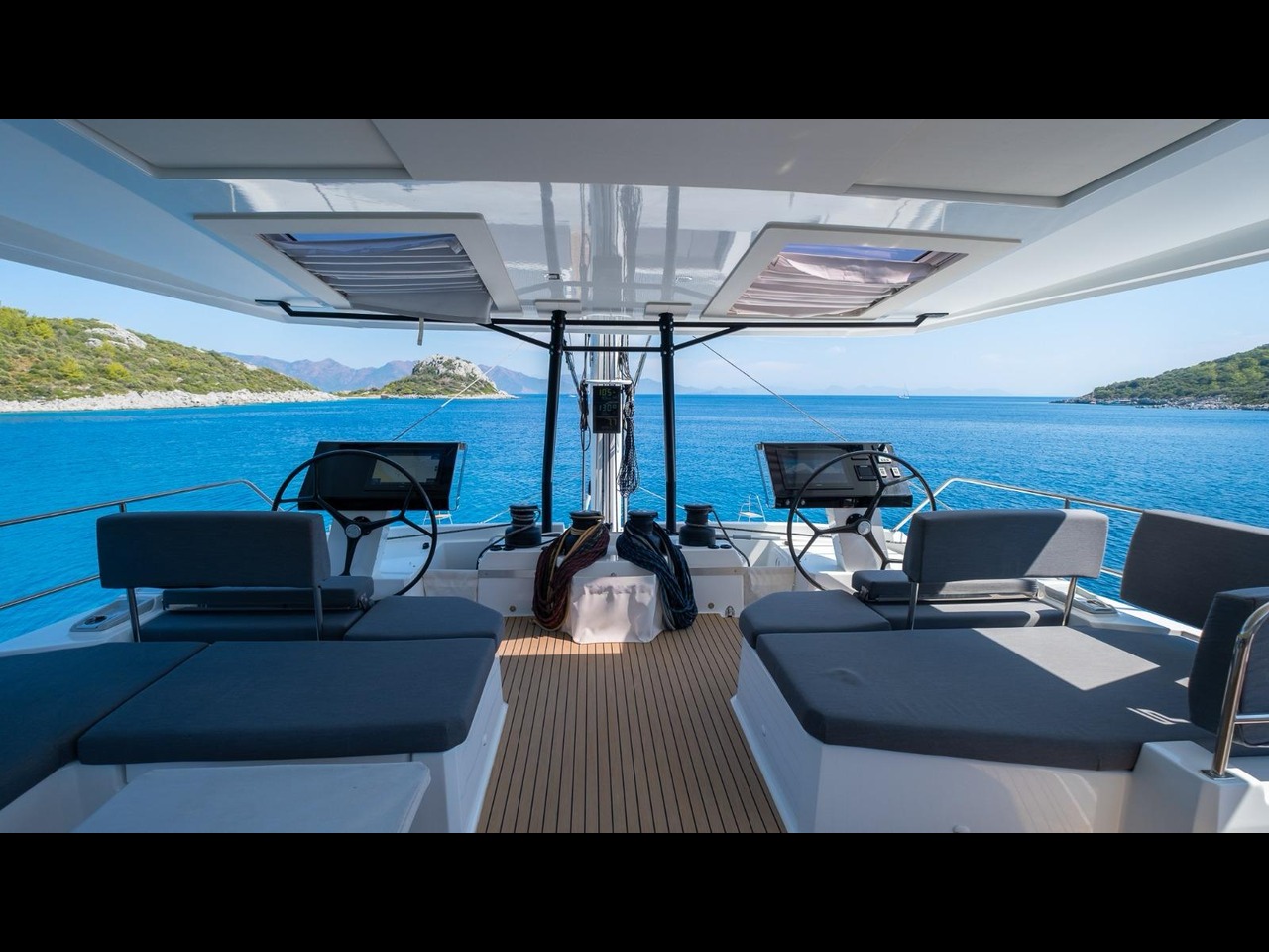 Fountaine Pajot Alegria 67 - 5 + 2 cab. — photo 8