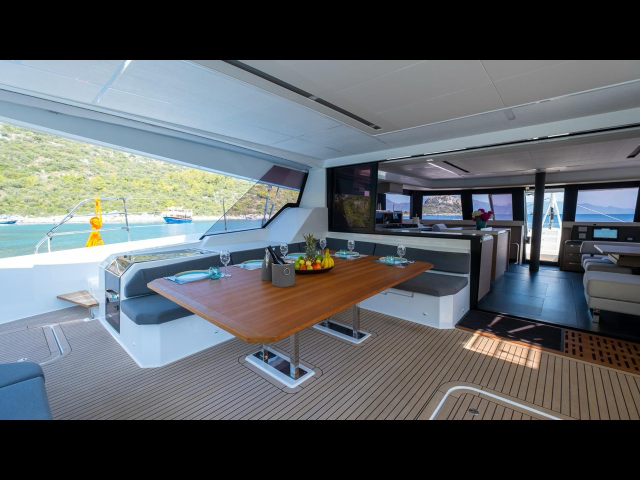 Fountaine Pajot Alegria 67 - 5 + 2 cab. — photo 11