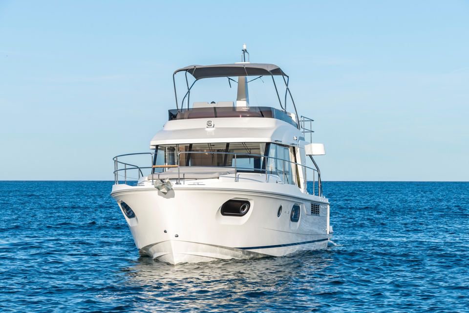 Swift Trawler 41 Fly — photo 7