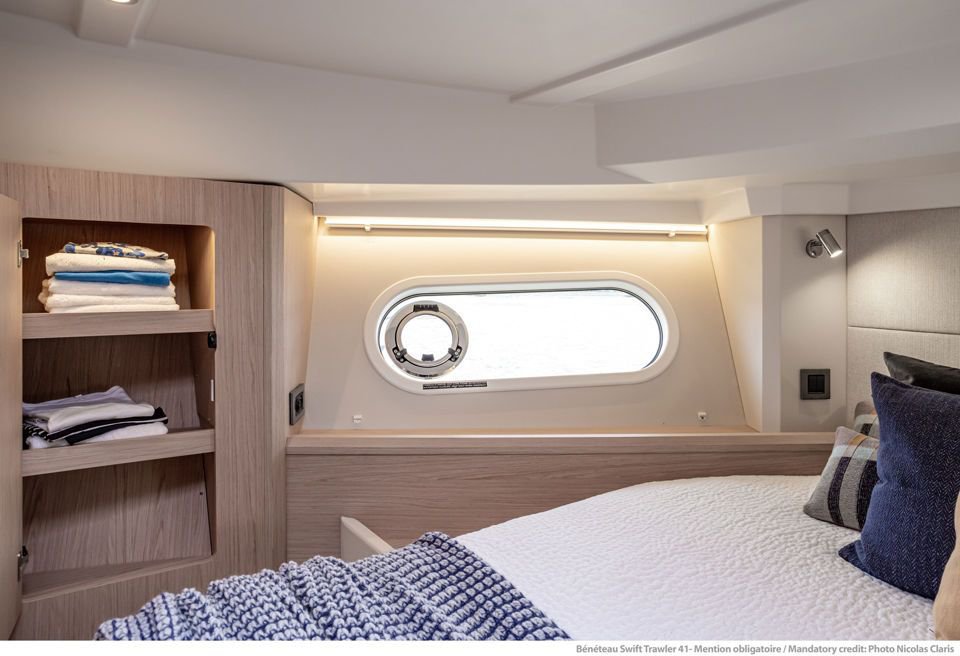 Swift Trawler 41 Fly — photo 13