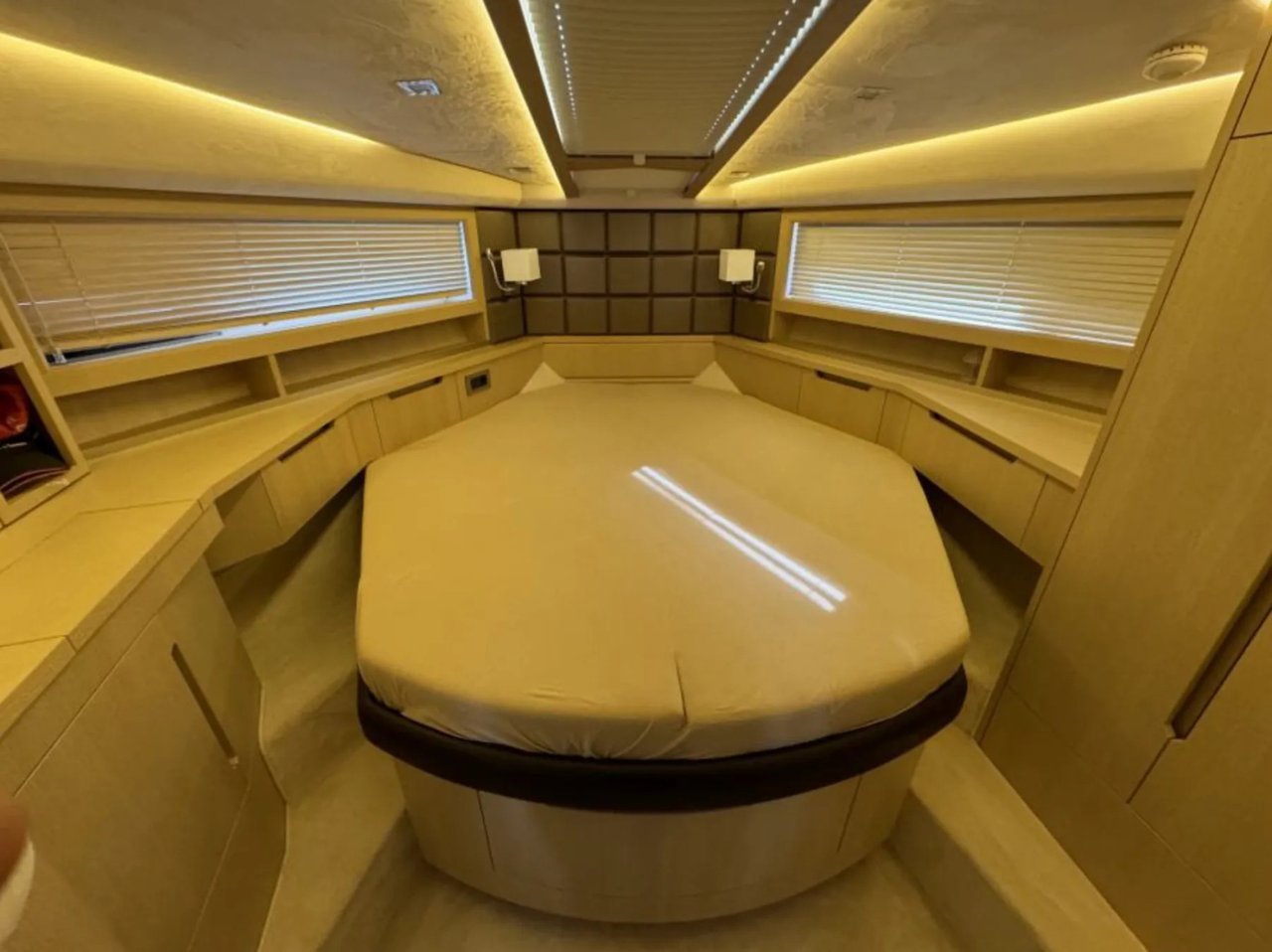 Galeon 420 Fly - 3 cab. — photo 11