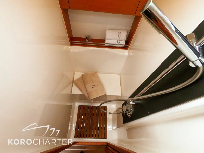Bavaria 450 Sport HT — photo 16