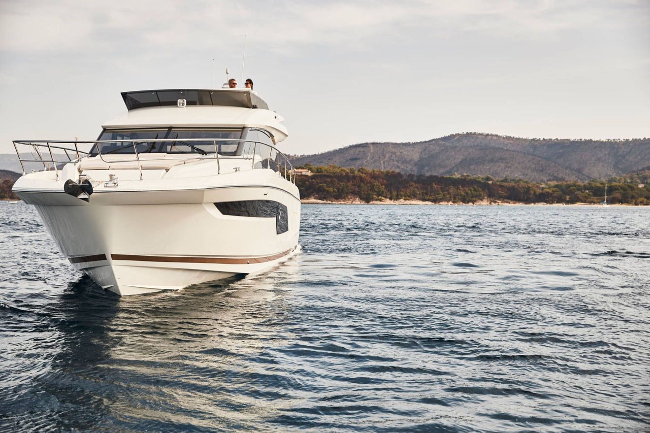 Prestige 520 Flybridge - 3 + 1 cab. — photo 12