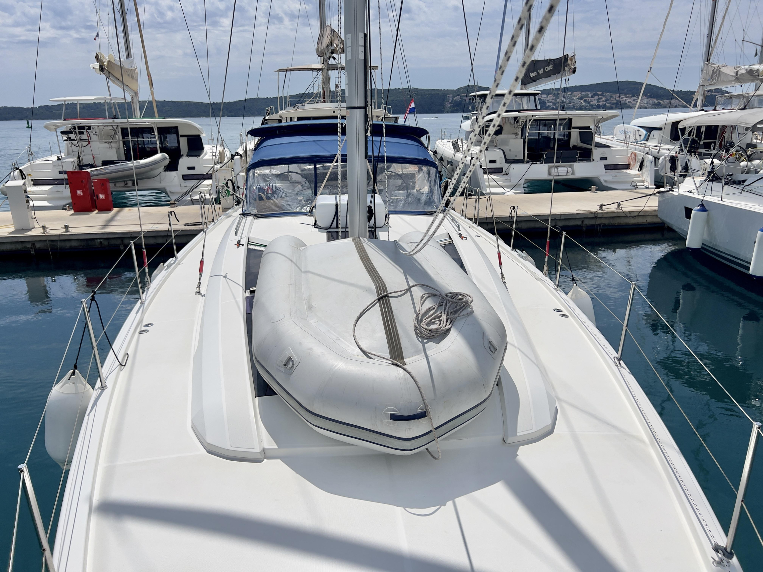 Oceanis 51.1 - 5 + 1 cab. — photo 11
