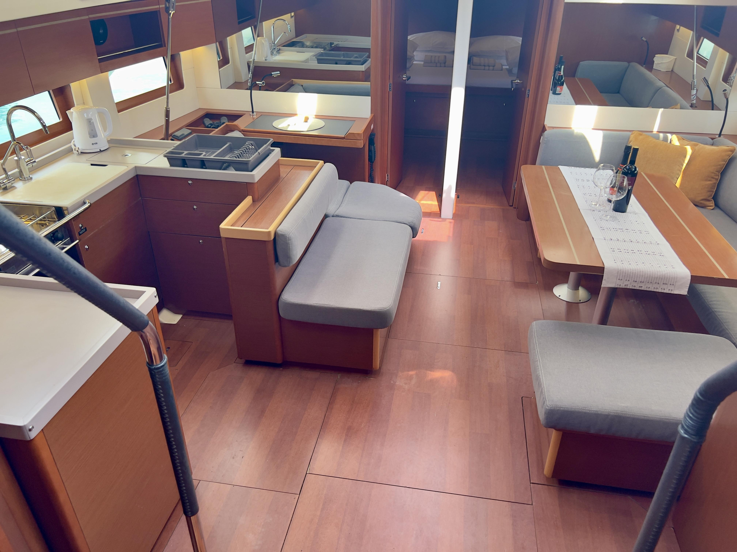 Oceanis 51.1 - 5 + 1 cab. — photo 12