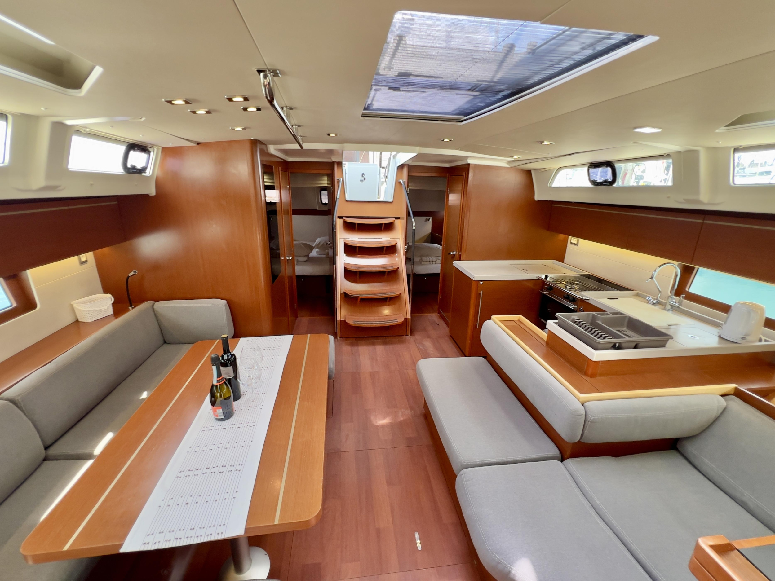 Oceanis 51.1 - 5 + 1 cab. — photo 20