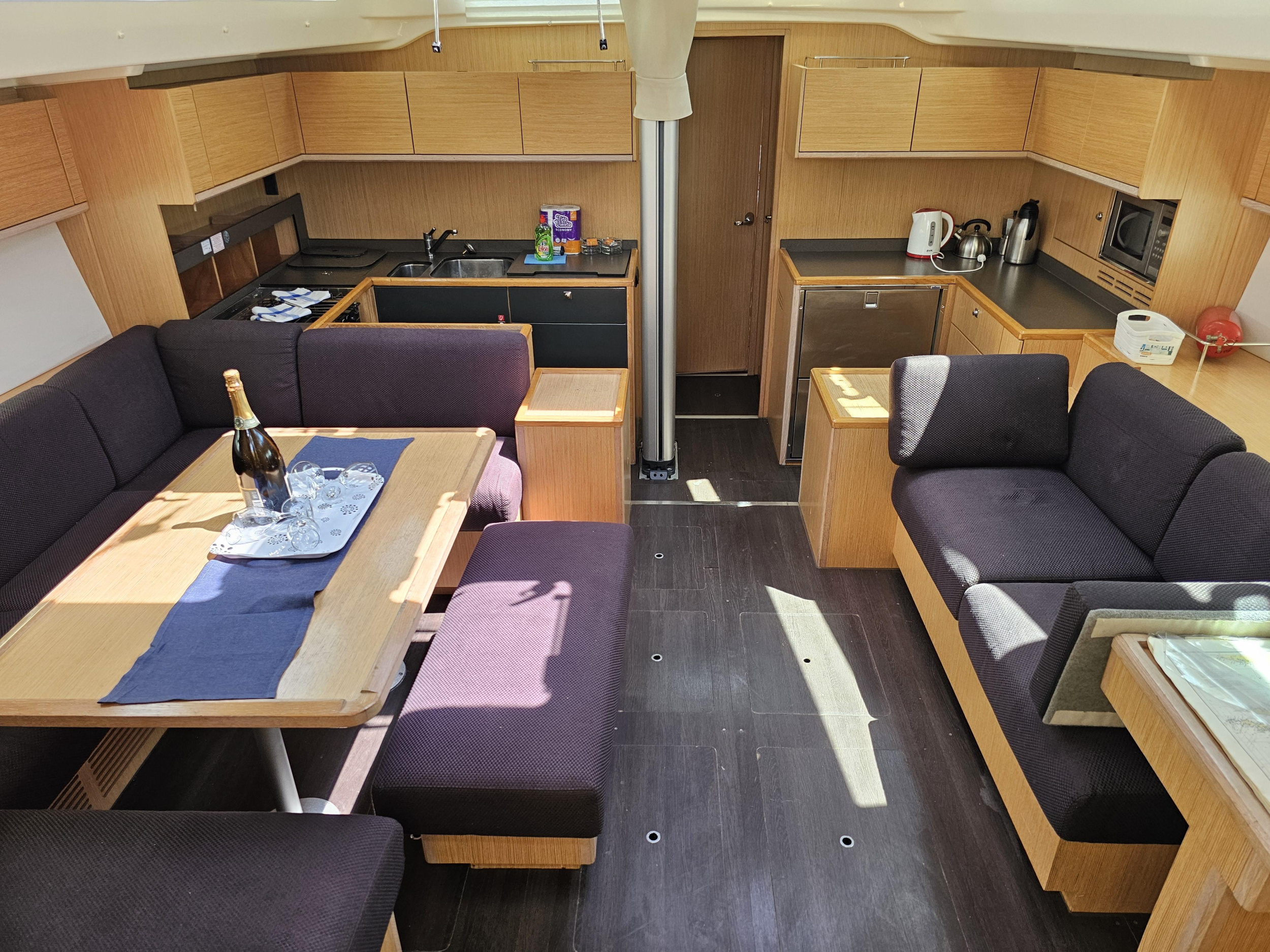 Bavaria C57 Holiday — photo 4