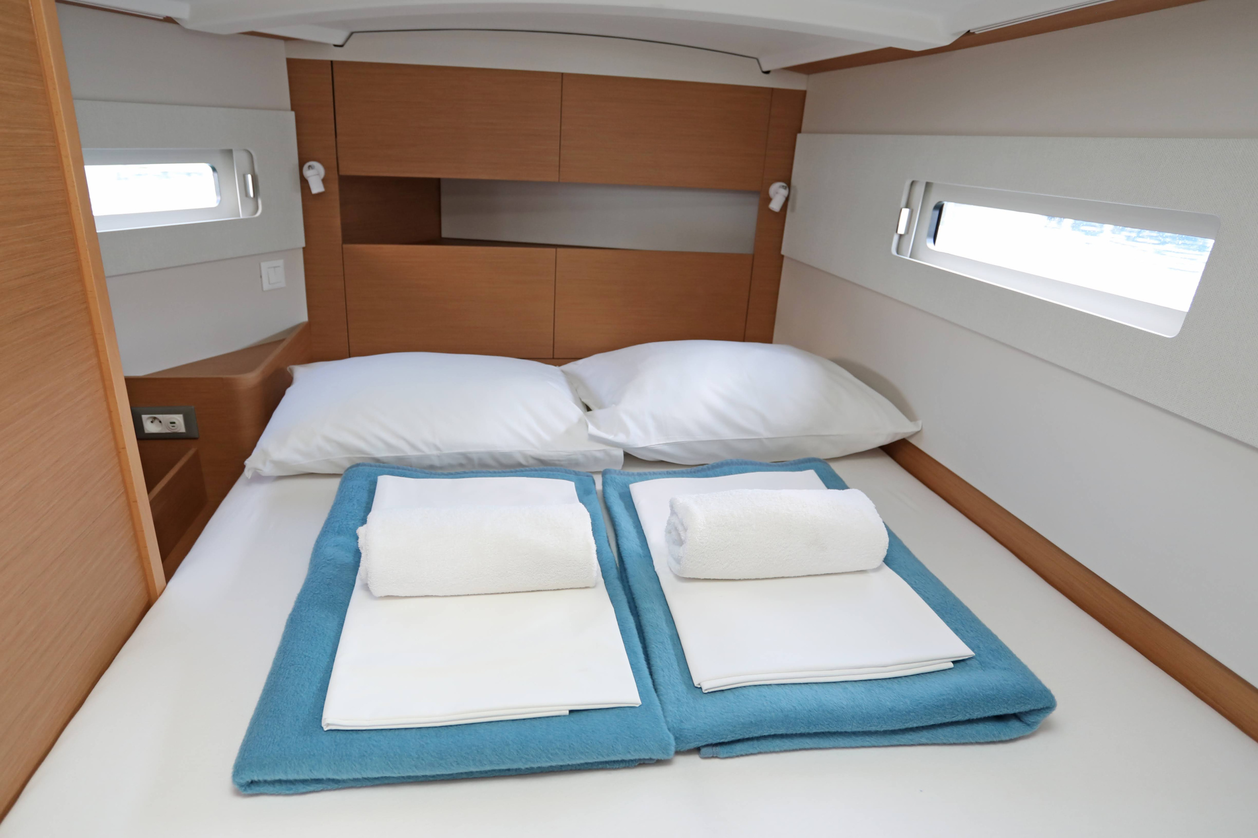 Sun Odyssey 415 — photo 10