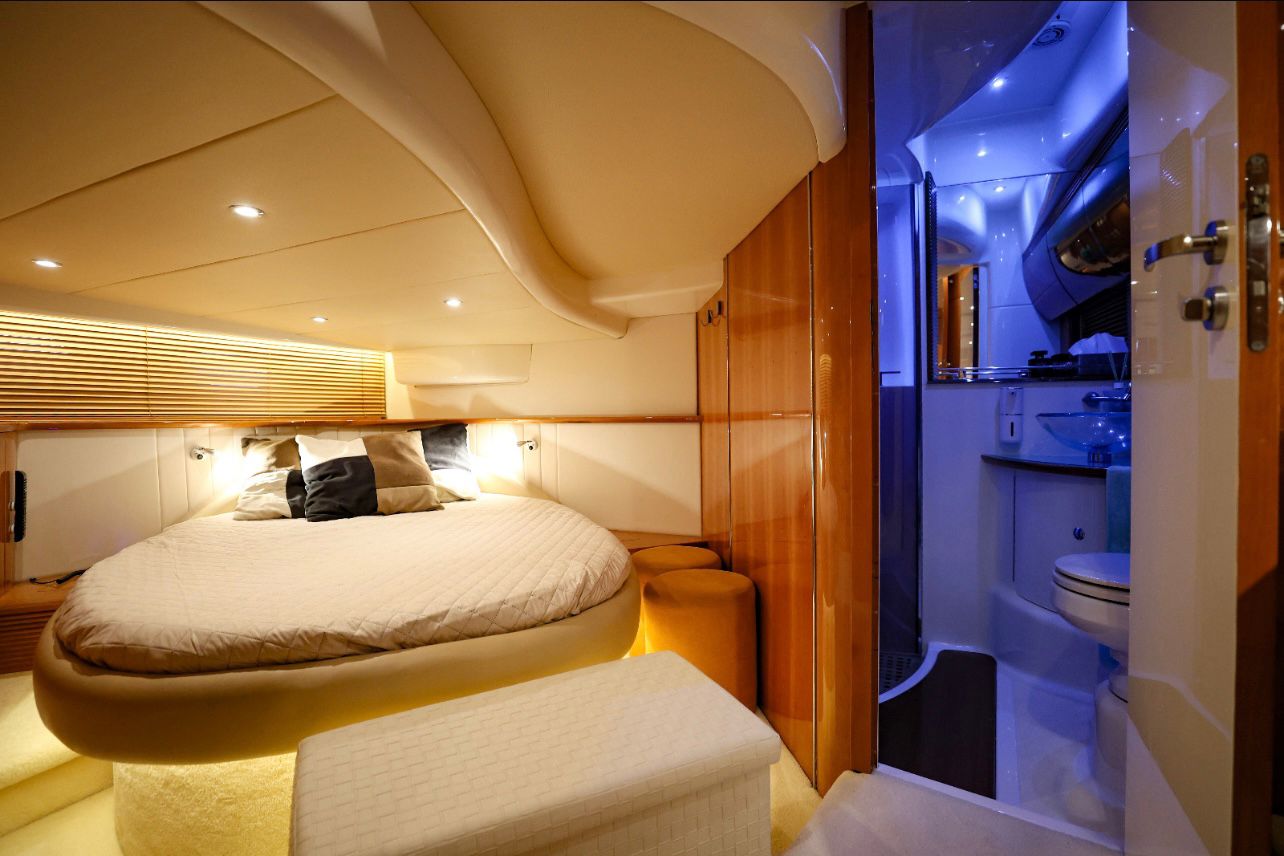 Atlantis 47 HT — photo 12