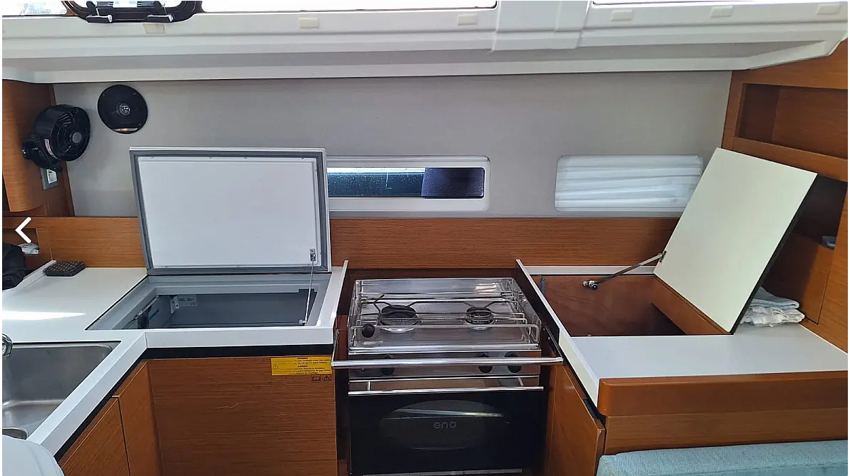 Sun Odyssey 410 - 3 cab. — photo 12