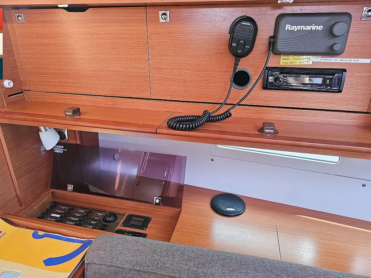 Dufour 460 GL — photo 16