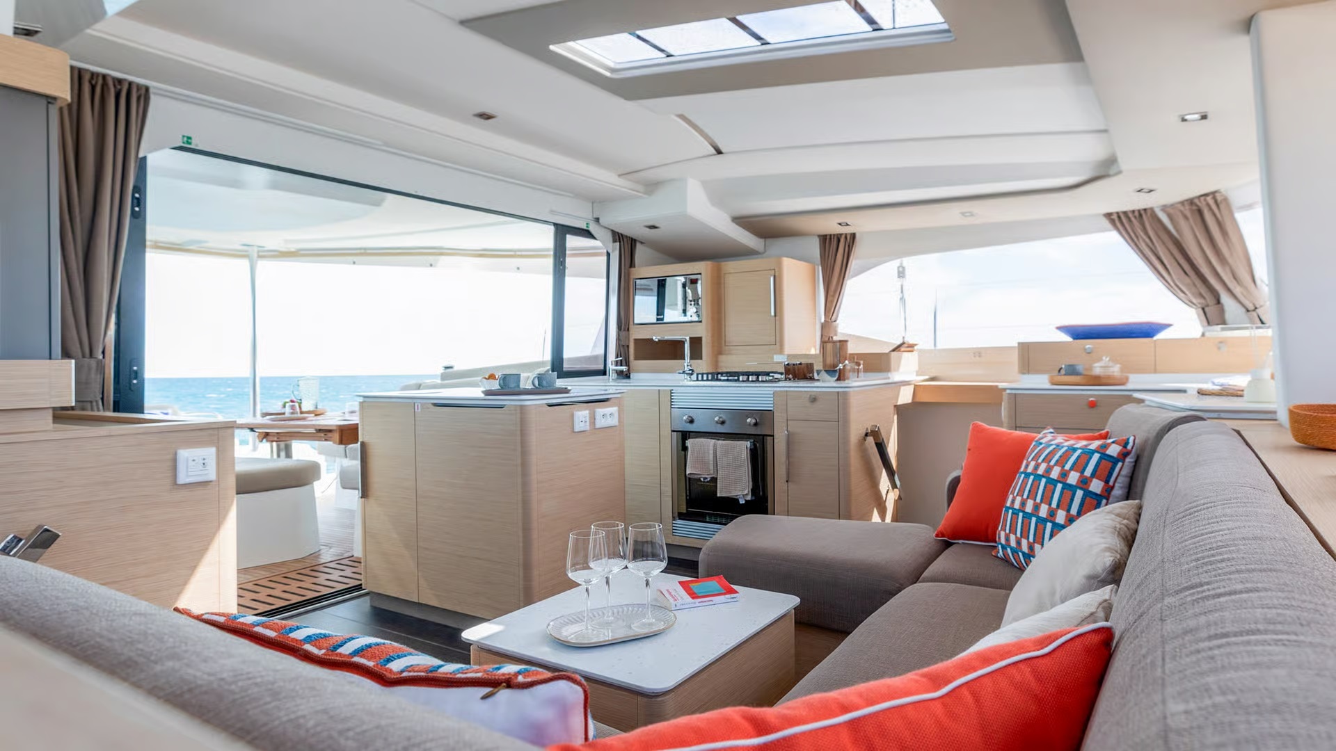 Fountaine Pajot FP 44 Quatuor - 4 cab. — photo 35