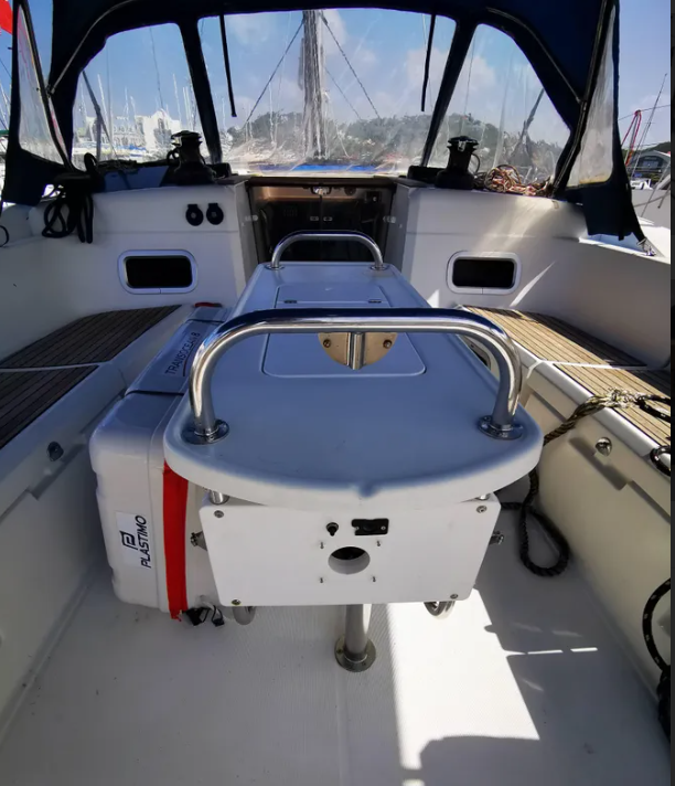 Sun Odyssey 479 - 3 cab. — photo 7
