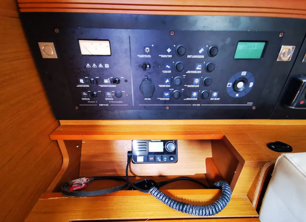 Sun Odyssey 479 - 3 cab. — photo 12