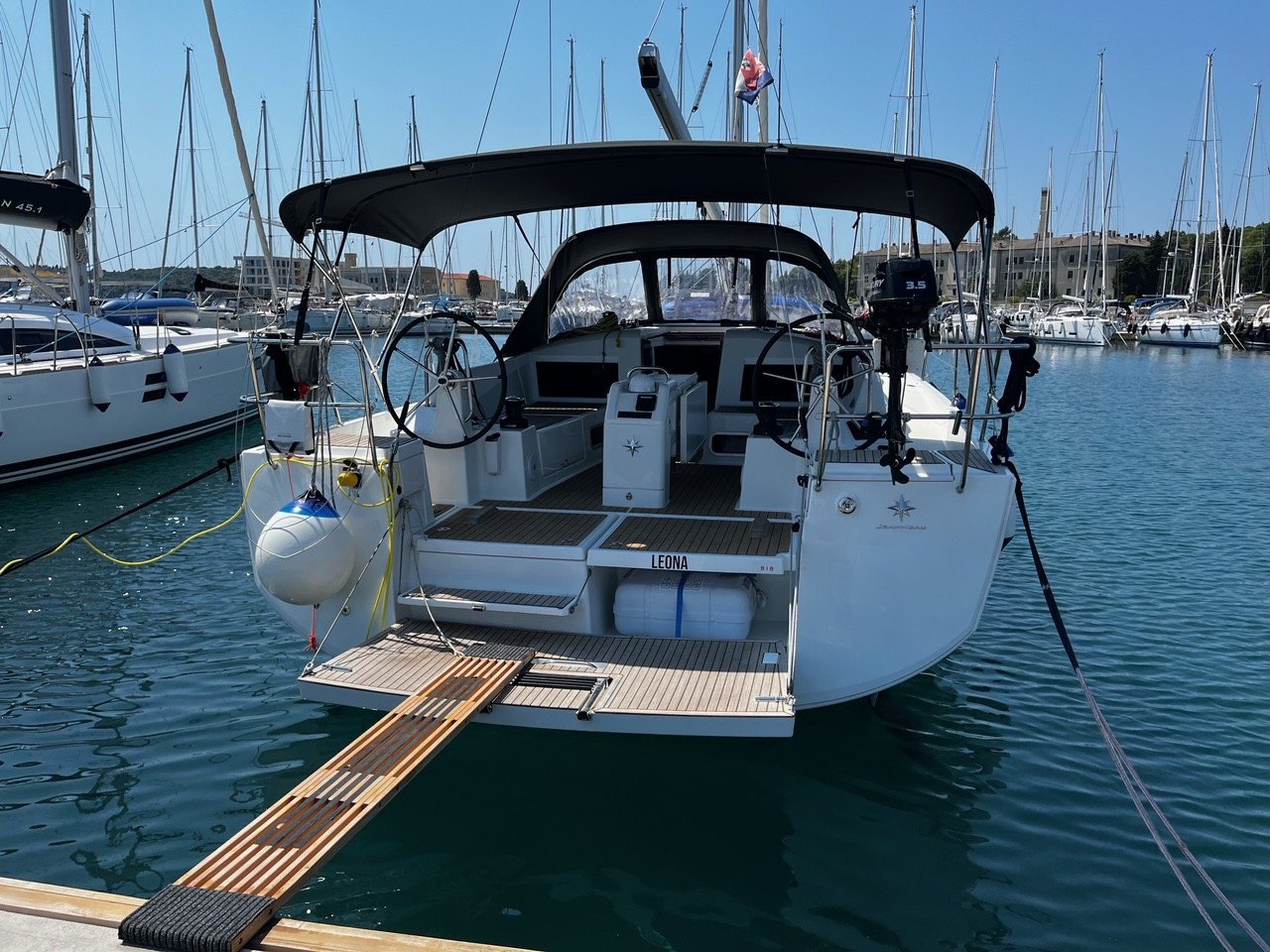 Sun Odyssey 440 - 4 cab. — photo 3