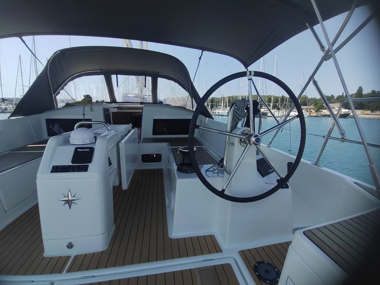 Sun Odyssey 440 - 4 cab. — photo 7
