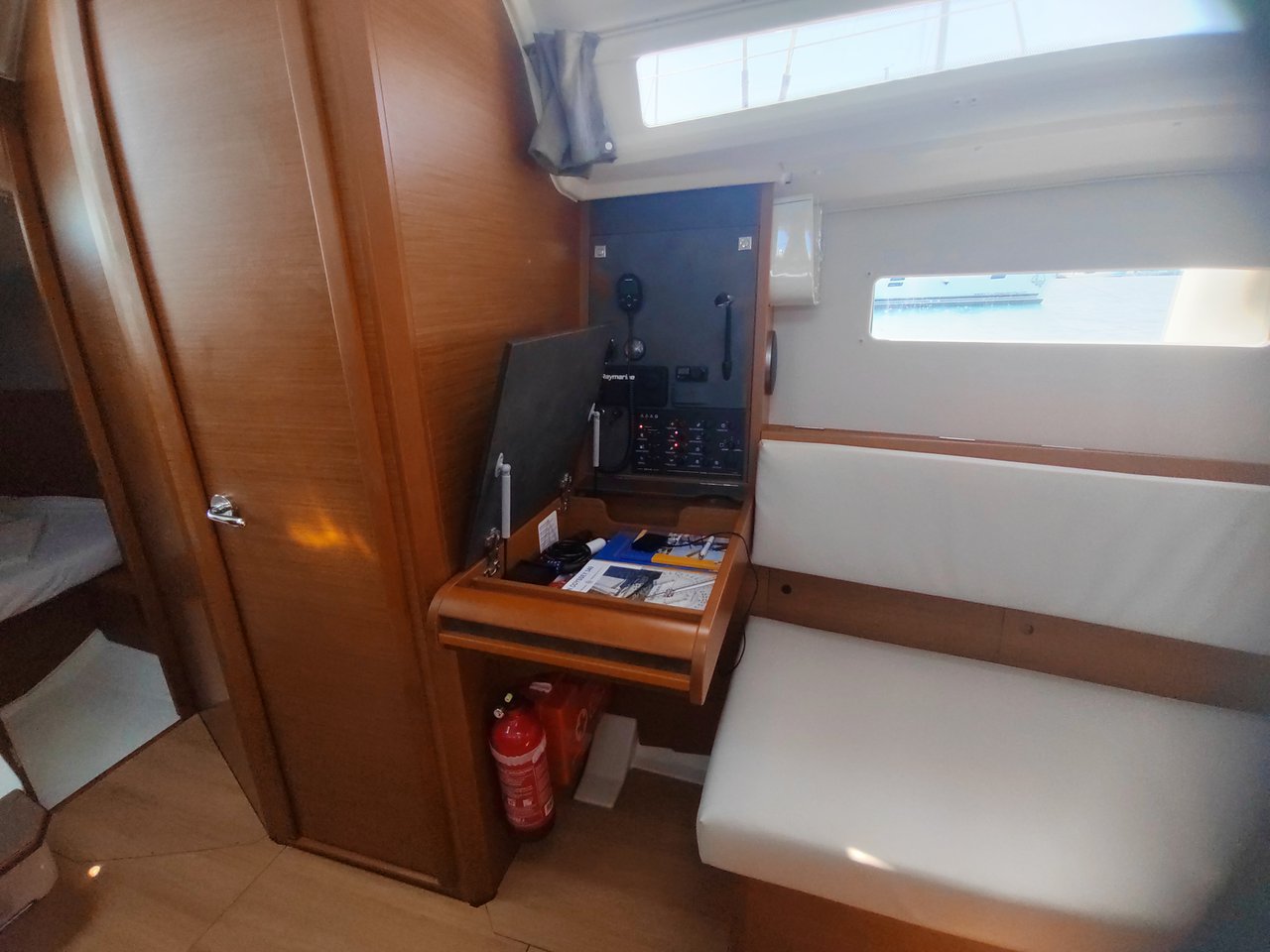 Sun Odyssey 349 - 3 cab. — photo 9