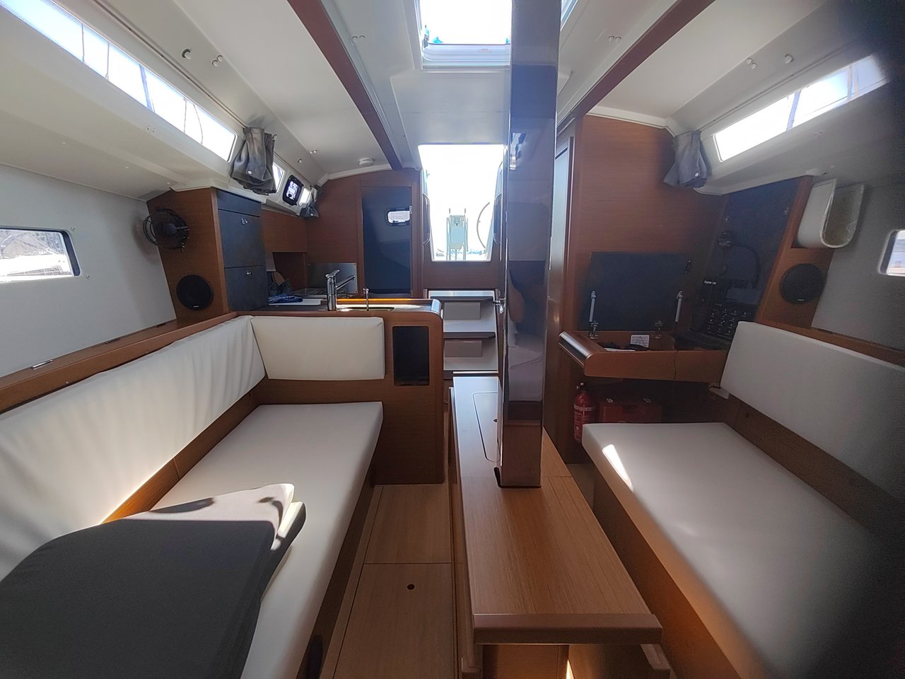 Sun Odyssey 349 - 3 cab. — photo 10
