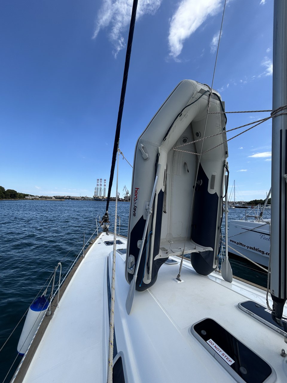 Bavaria 49 — photo 6