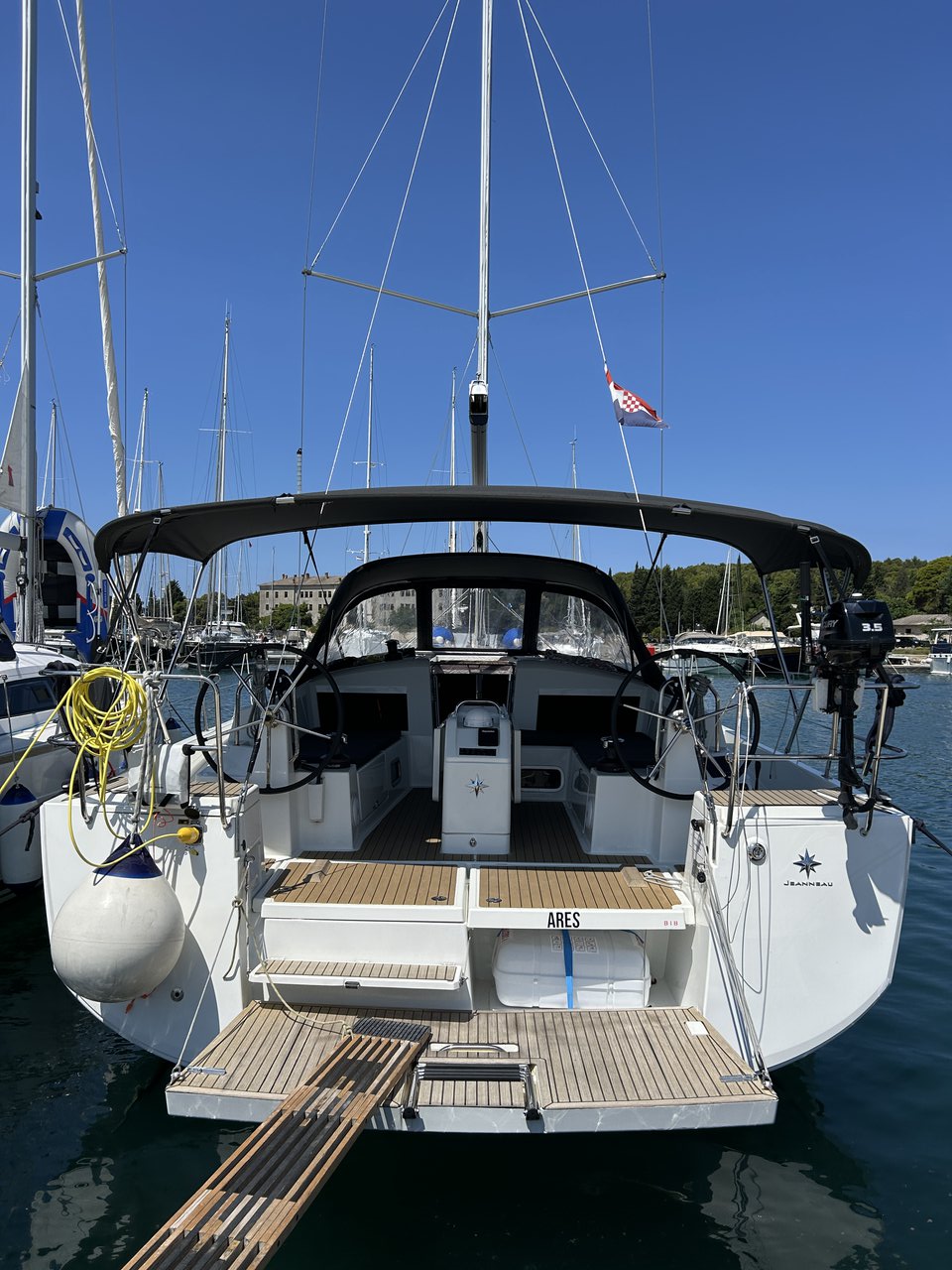 Sun Odyssey 440 - 4 cab. — photo 3
