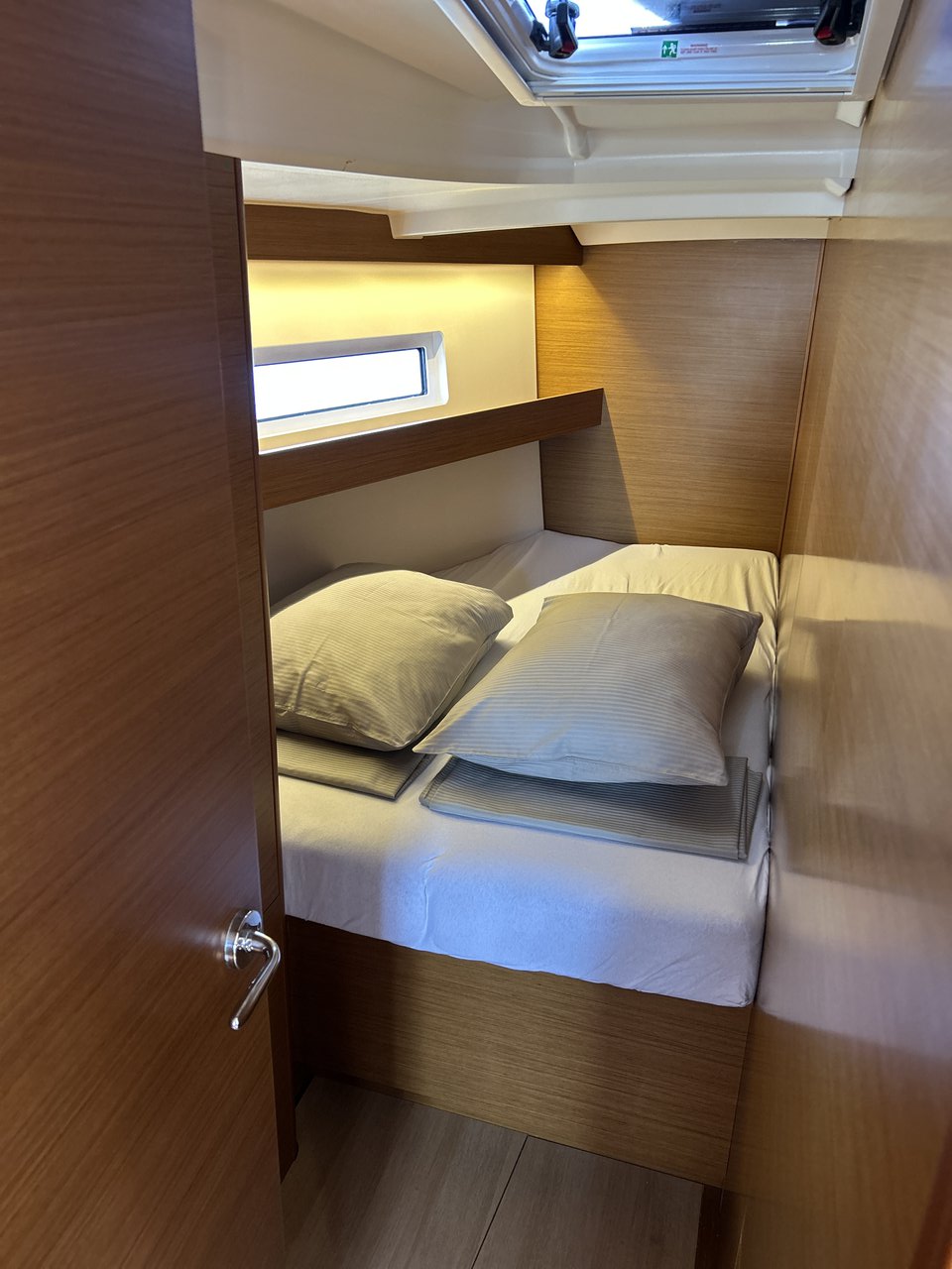 Sun Odyssey 440 - 4 cab. — photo 17