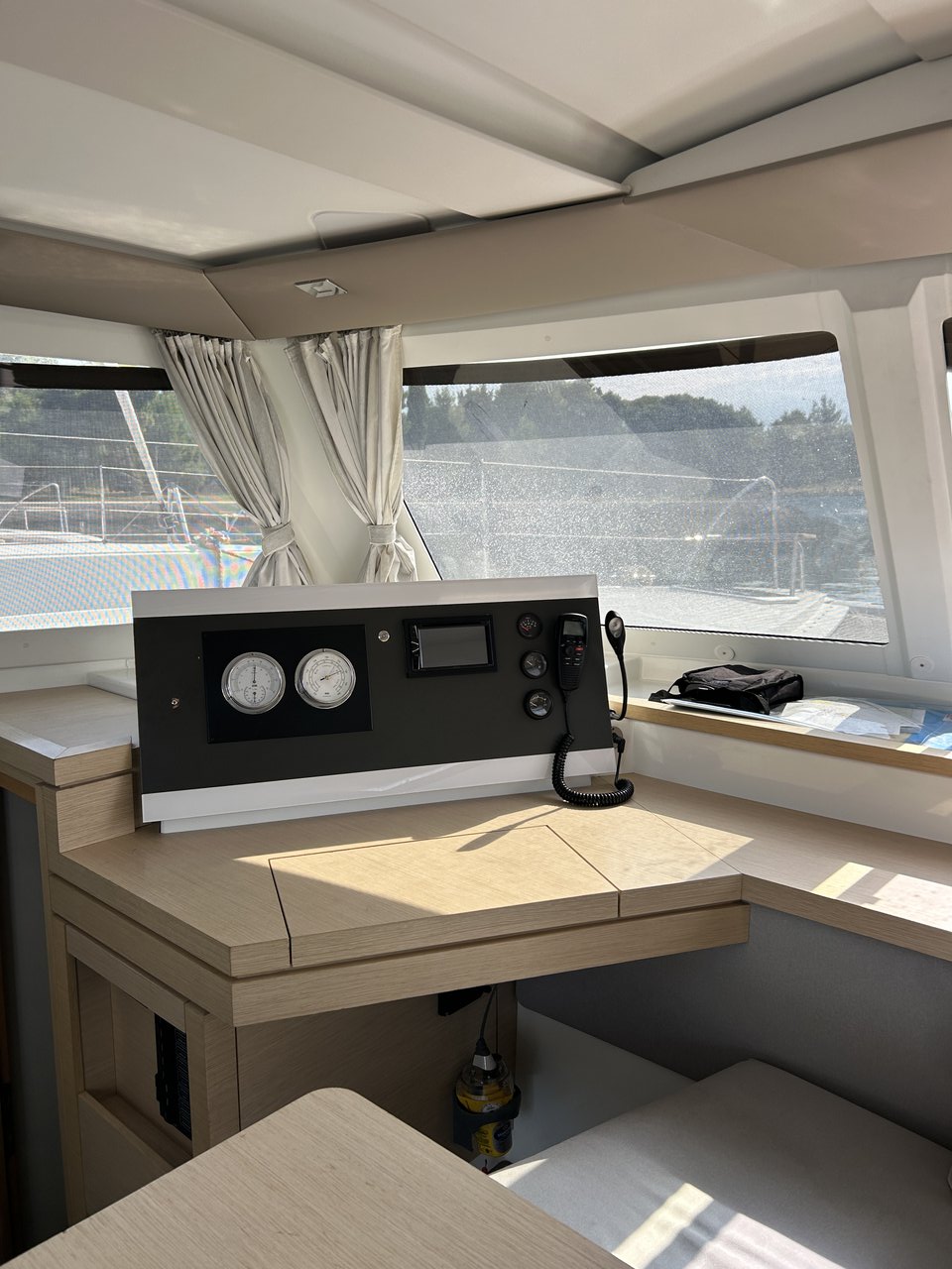 Fountaine Pajot Lucia 40 - 4 cab. — photo 13