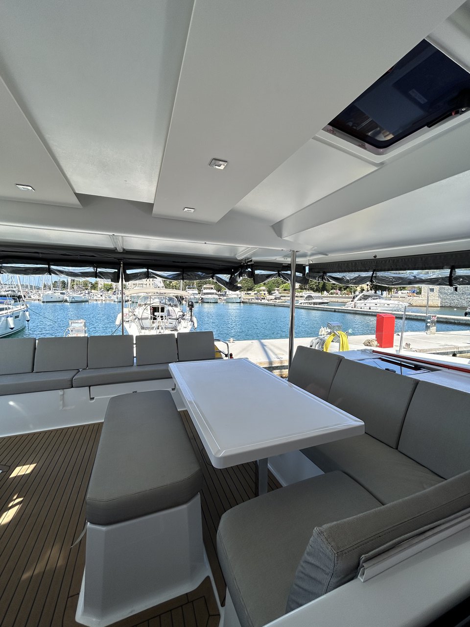 Fountaine Pajot Astrea 42 - 4 + 2 cab. — photo 6