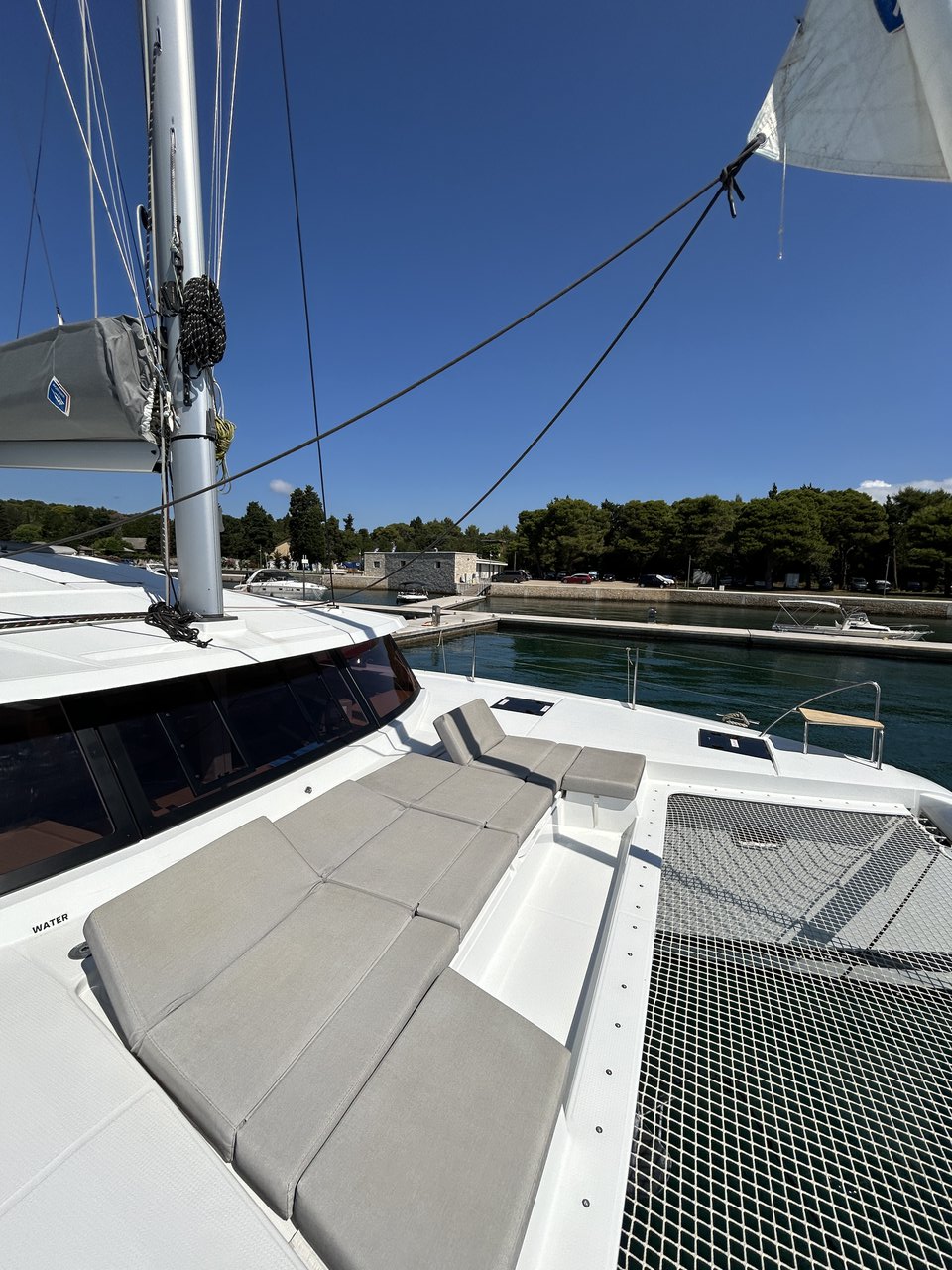Fountaine Pajot Astrea 42 - 4 + 2 cab. — photo 8