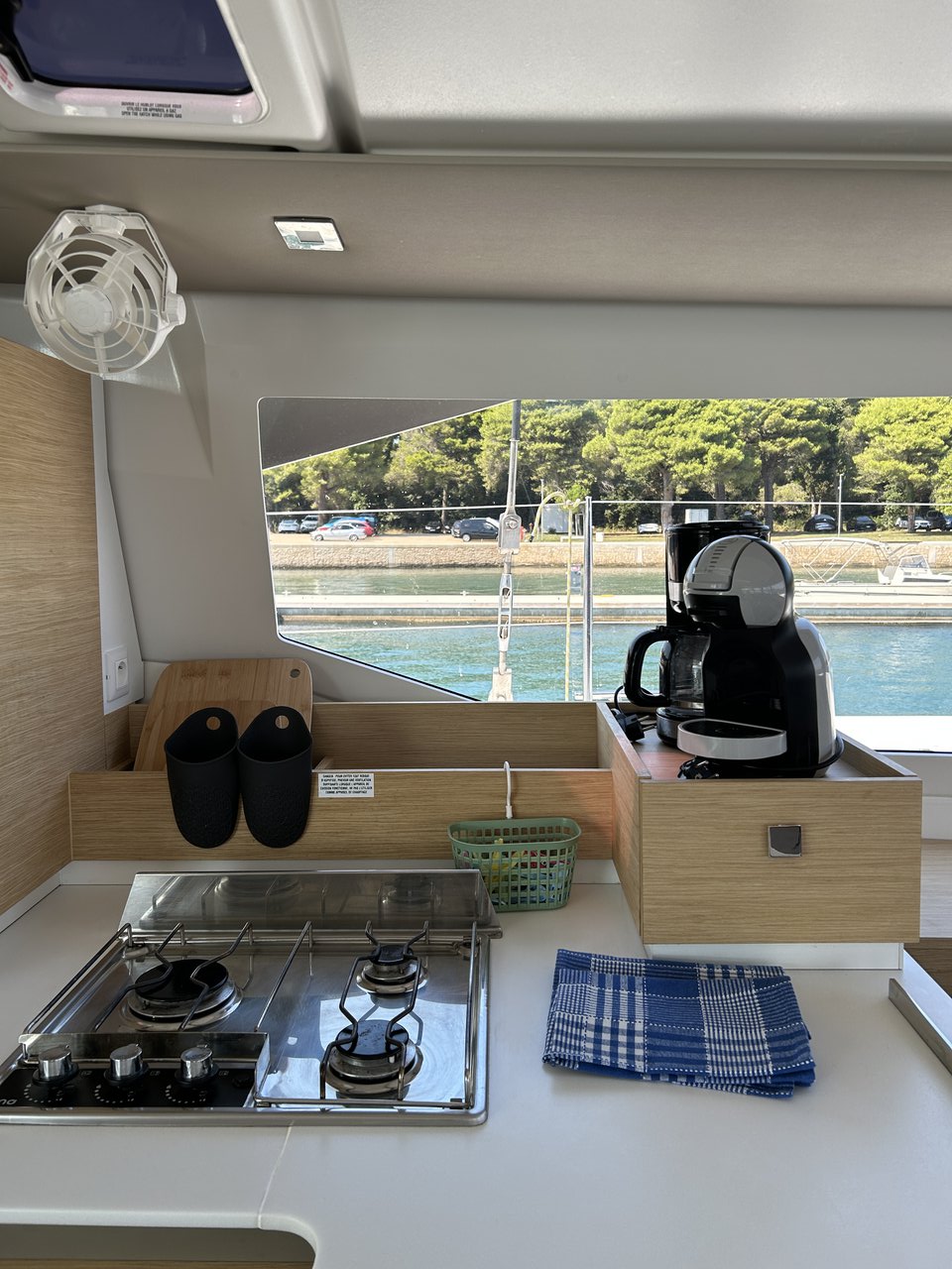 Fountaine Pajot Astrea 42 - 4 + 2 cab. — photo 13