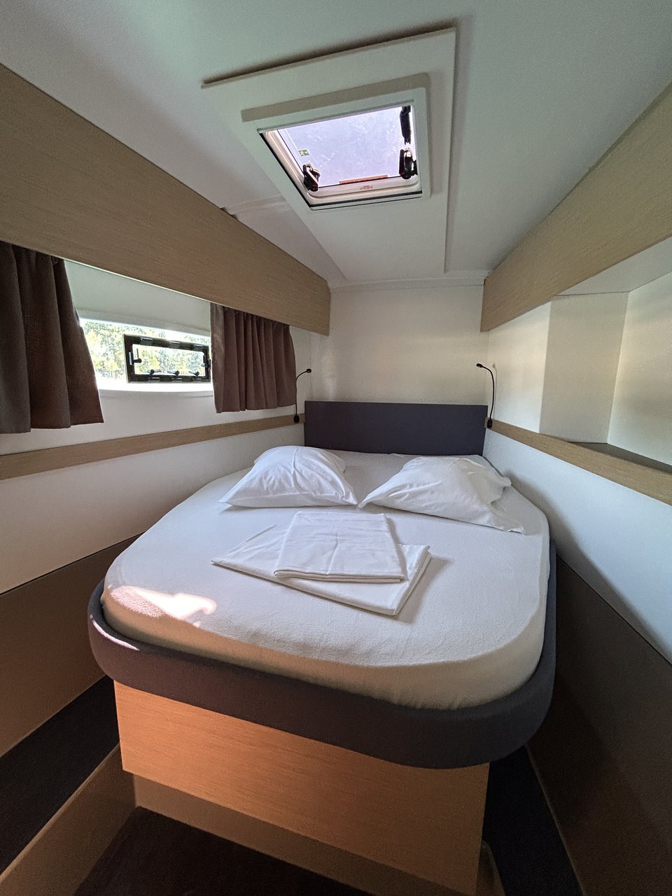 Fountaine Pajot Astrea 42 - 4 + 2 cab. — photo 14